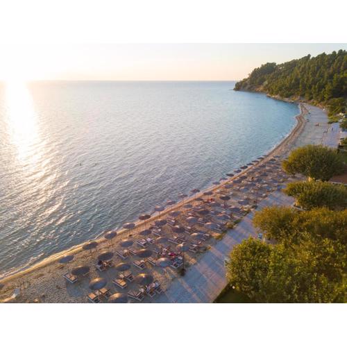 Alkioni By The Sea