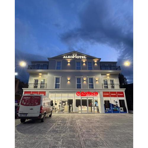 Alko Hotel Bushat
