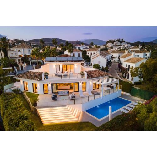 All About Villa Breeze