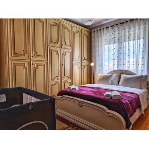 All Seasons Apartments