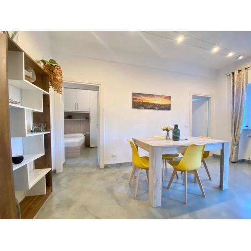 Alla Casa Rosa, Peaceful Apartment Surrounded by Greenery with Free Parking, WiFi & Air Conditioning