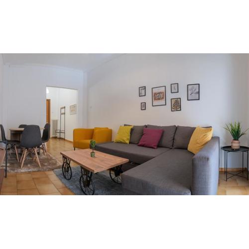 Alluring 2BR apartment in Thiseio