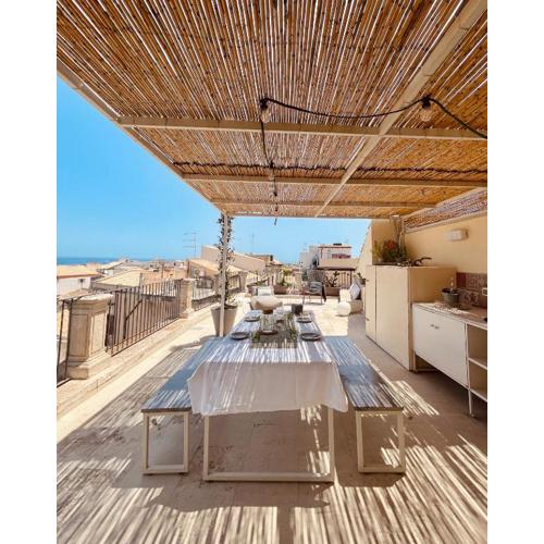 Alma Maris Terrazza al Tempio by Bed&Bros
