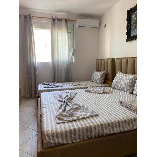 Alma Room
