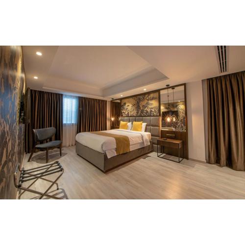 Almond Business Hotel