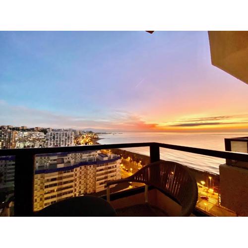 Aloha Playa Deluxe WiFi Swimming Pools & Parking