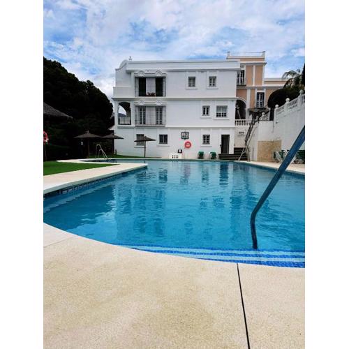 Aloha Pueblo, Garden , Rooftop View Marbella 3-Storey Townhouse
