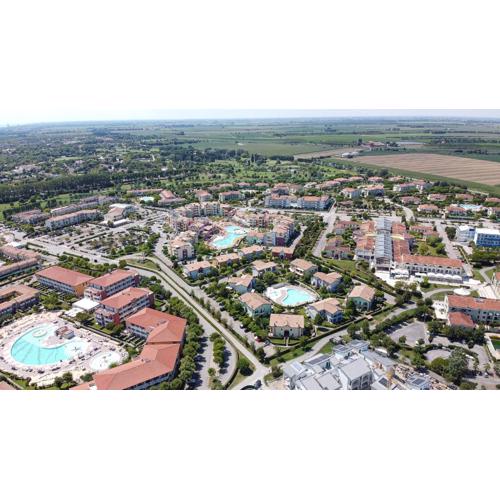 Altanea Apartments con piscina