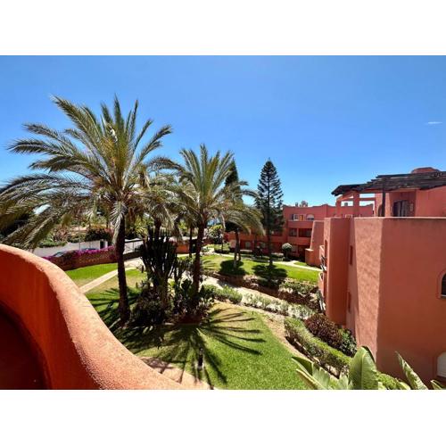 Alvarito Beach - EaW Homes