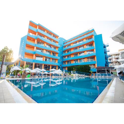 Amaris Hotel - All inclusive - Free parking