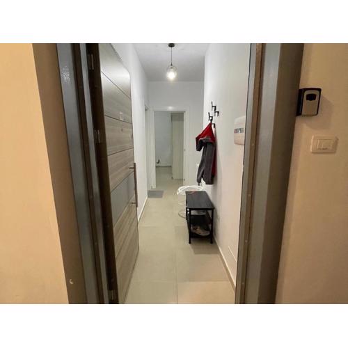 AMA’s flat 2