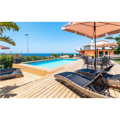 Amazing Apartment In Agropoli With Wifi