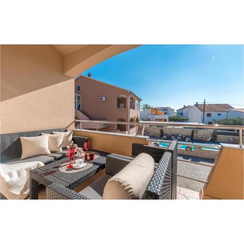 Amazing Apartment In Biograd Na Moru