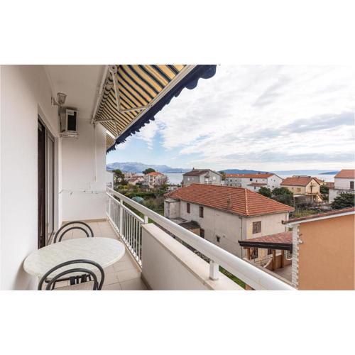 Amazing Apartment In Kastel Stafilic