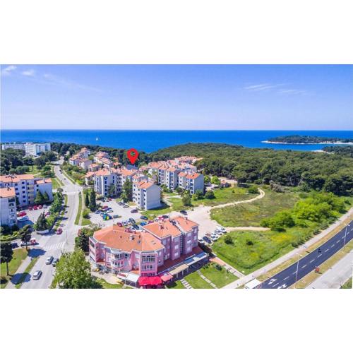 Amazing Apartment In Pula With Wifi