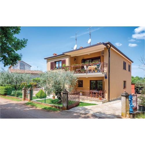 Amazing Apartment In Umag With Wifi