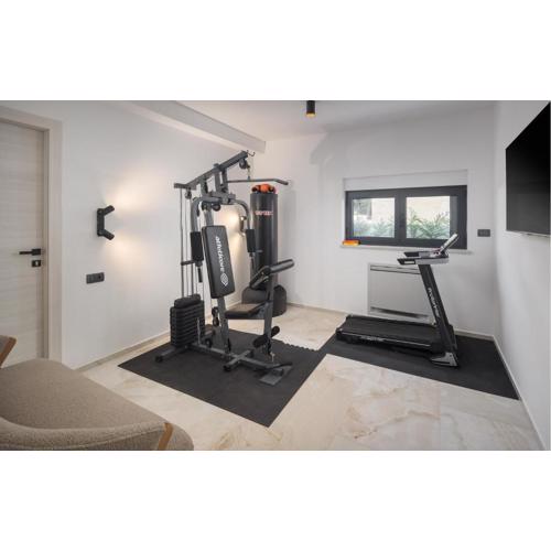 Amazing Home In Pula With Wifi