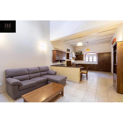 Amazing house in Sliema Central with BBQ & Parking by 360 Estates