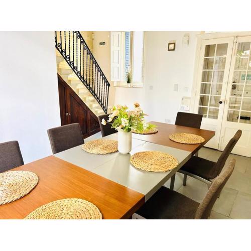 ! Amazing house in Sliema next to the beach !