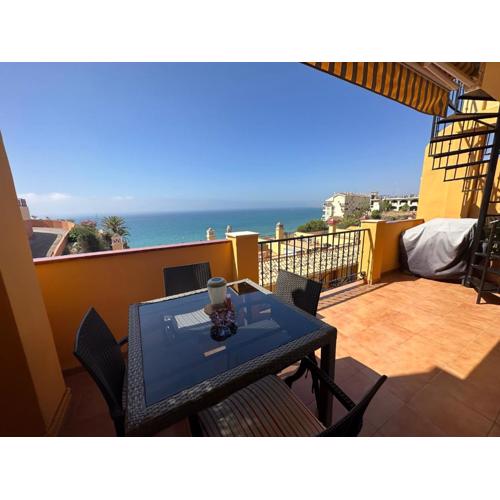 Amazing Sea View Apartement, close to beach