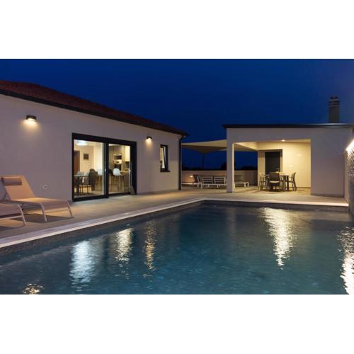 Amazing villa Ani with Pool & whirpool near the beach - WiiBuk