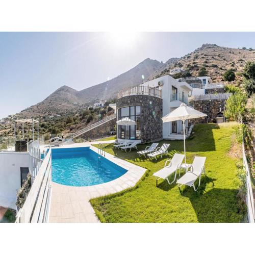Amazing villa in Elounda with ocean views