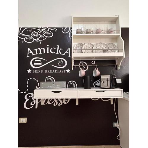 AmickA