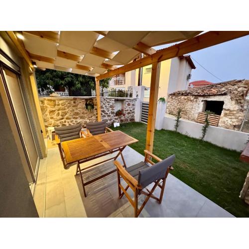 Amira House Sithonia