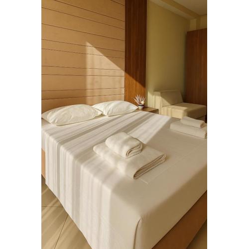AMMEN Rooms