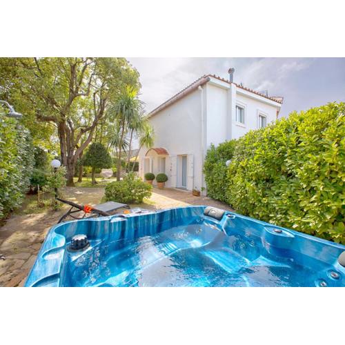 AMORE RENTALS - Resort Ravenna - Villa Dama