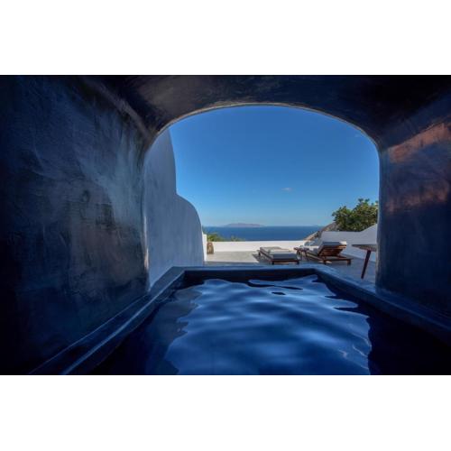 Amorous Villa-By Senses Collection