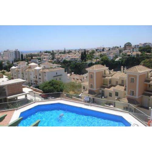 Amplio apartamento con piscina cerca de la playa