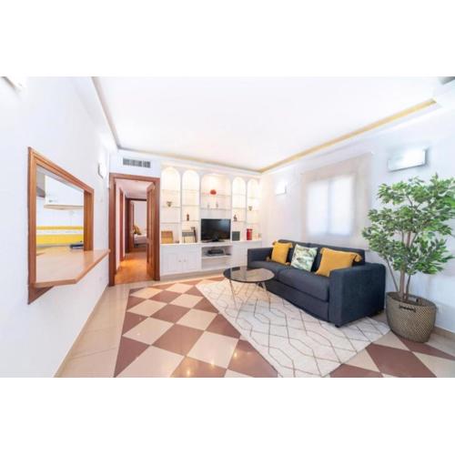 Amplio Apartamento en el Corazón de Sevilla