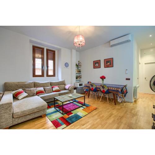 Amplio y luminoso apartamento en el centro de Madrid