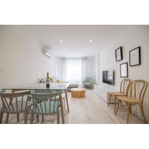 Amplio y moderno apartamento en el centro Granada
