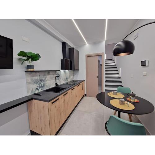 AmuryLoft