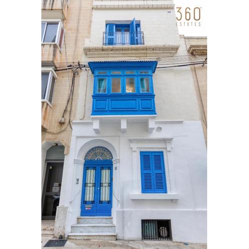 An amazing 2BR home with a special private rooftop by 360 Estates