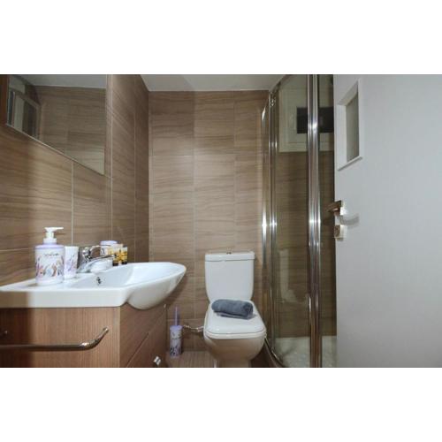 An urban apartment at plateia Koliatsou