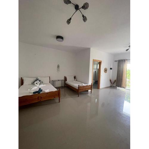 Ana Rooms