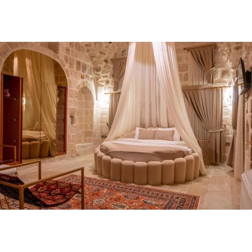 Ana Talia House
