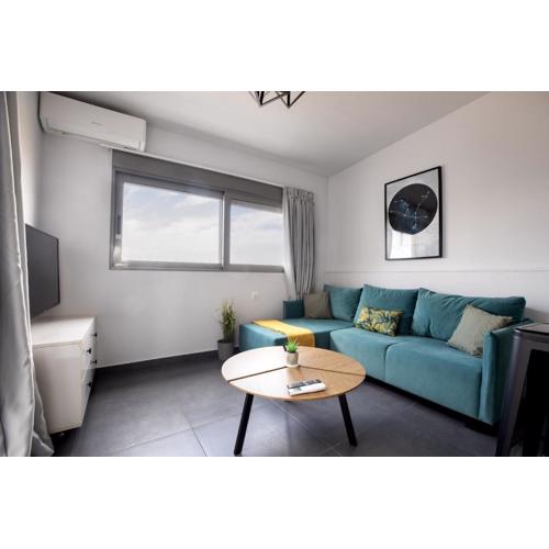 Andromeda - 1 Bedroom Apt & Terrace in Athens