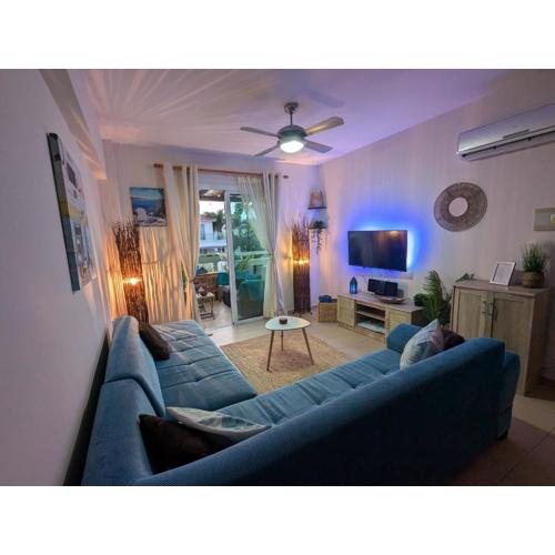 Andros Apt 2 Bed, Free Wi-fi, Safe, Complex Pool
