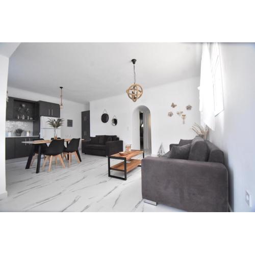 Anesis Apartment