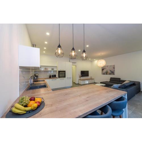 Angela Luxury Apartment I