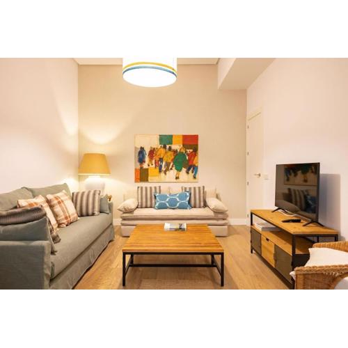 Angeles Deluxe Suite by Valcambre