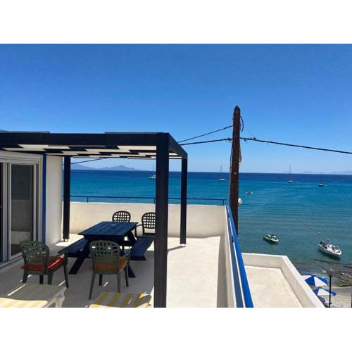 Annoula Studios and Apartments