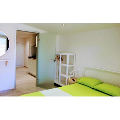 Anthia House