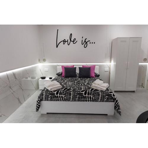 Antoine Suite Room
