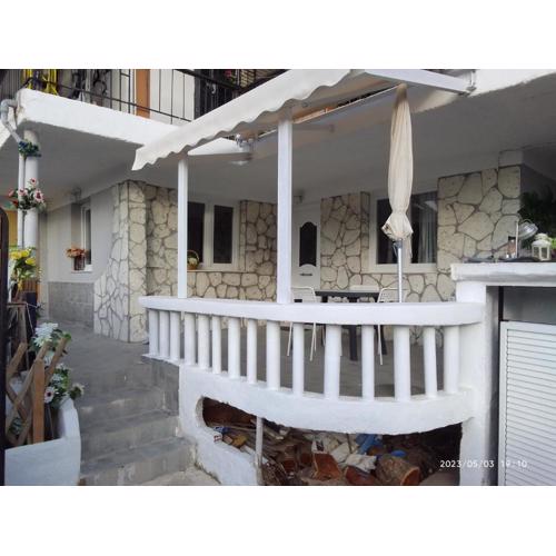 Antonia family house near Airport