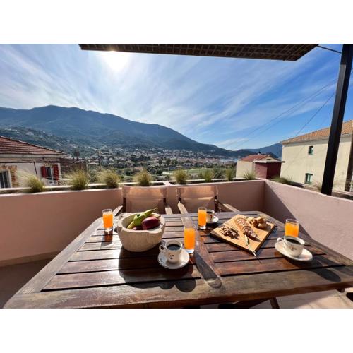 Antonios House Ithaka